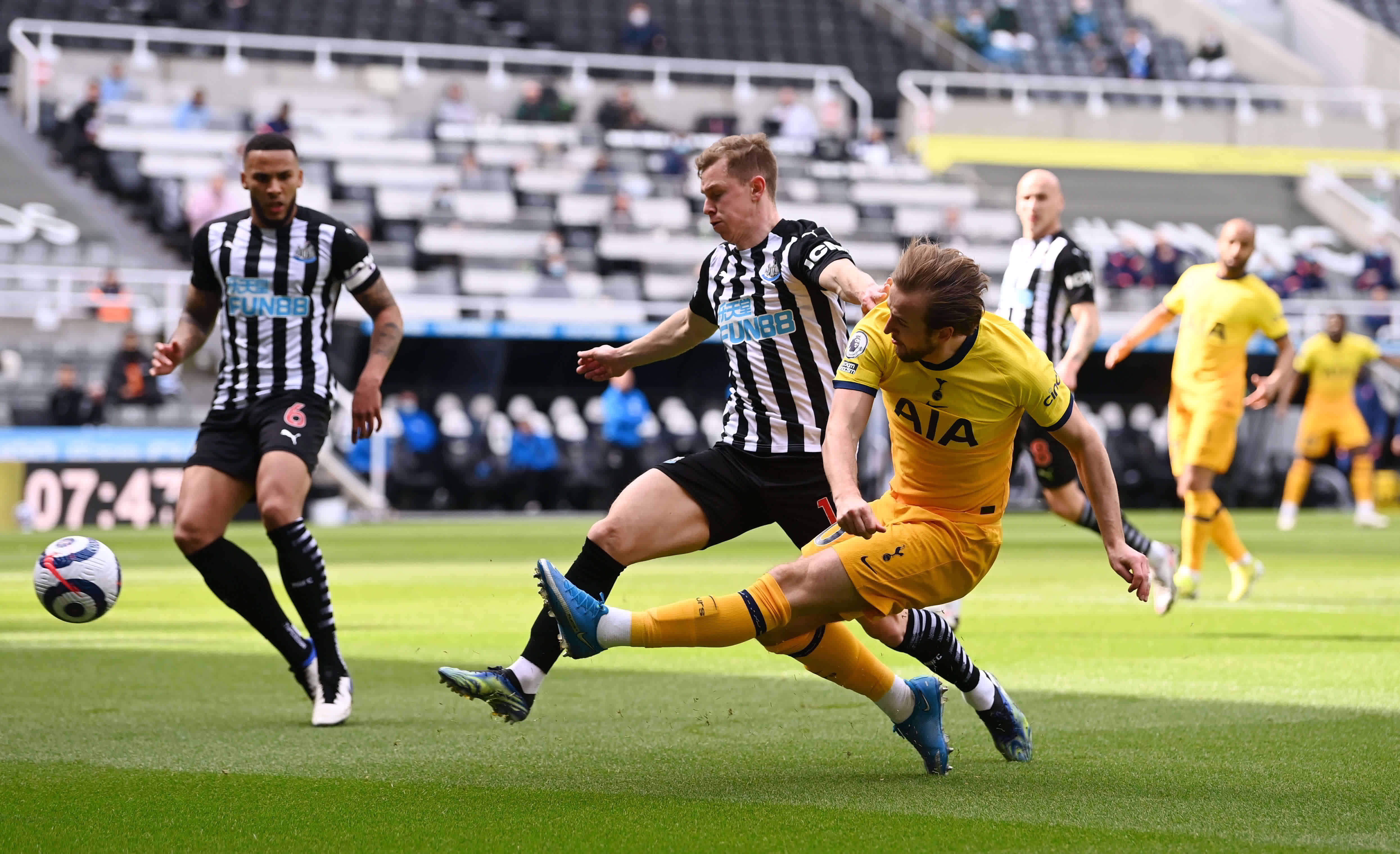 来自内部的 来自内部的