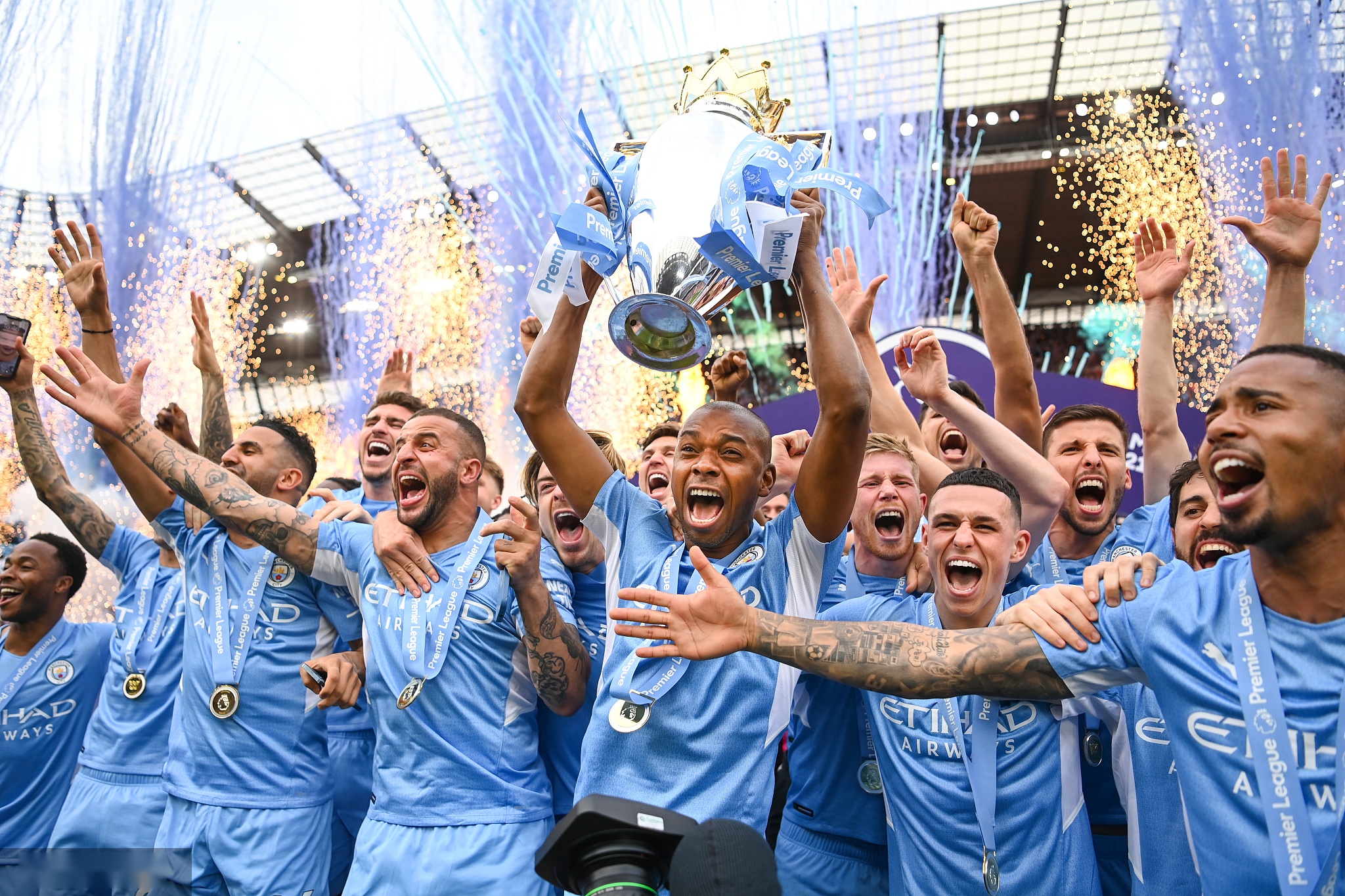 容的力量 容的力量